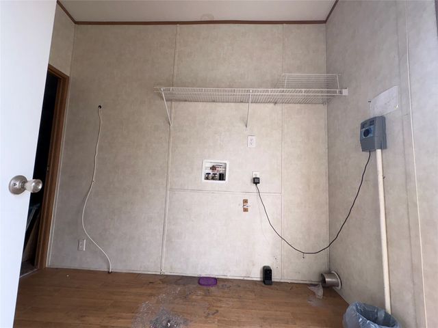 100 LIVE OAK Drive, Sanctuary, TX 76020