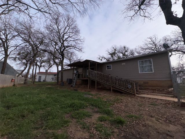 100 LIVE OAK Drive, Sanctuary, TX 76020