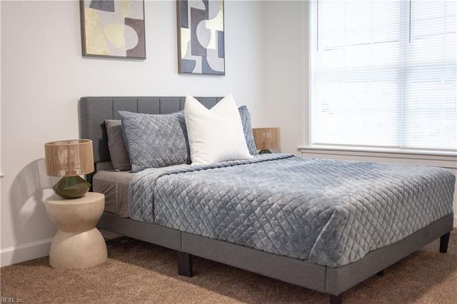 15661 Warwick Blvd Unit J, Newport News, VA 23608