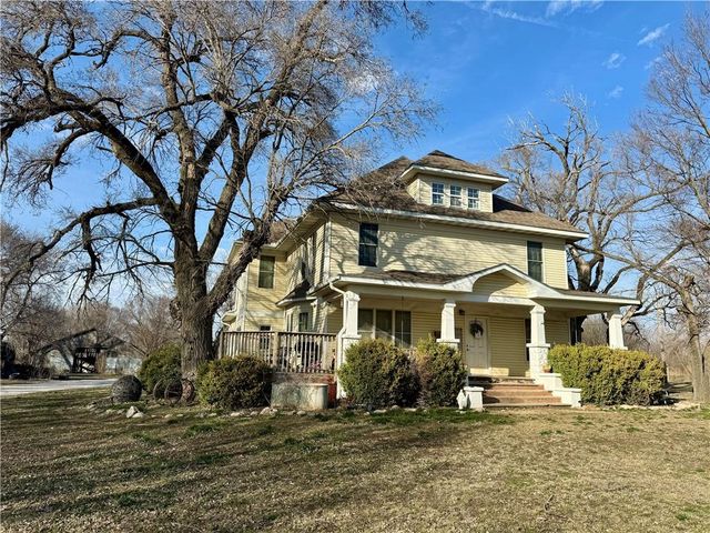 17850 10th Road, Parsons, KS 67357