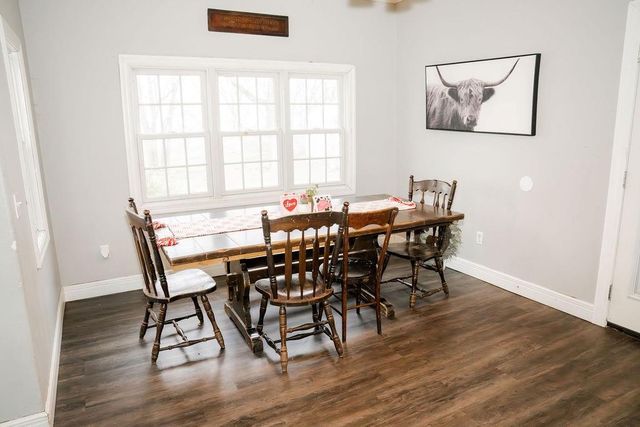 17850 10th Road, Parsons, KS 67357