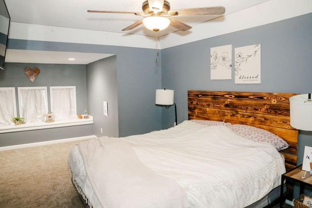 17850 10th Road, Parsons, KS 67357