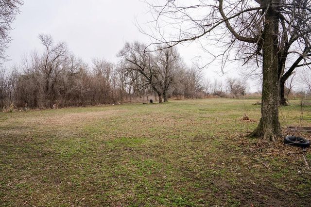 17850 10th Road, Parsons, KS 67357