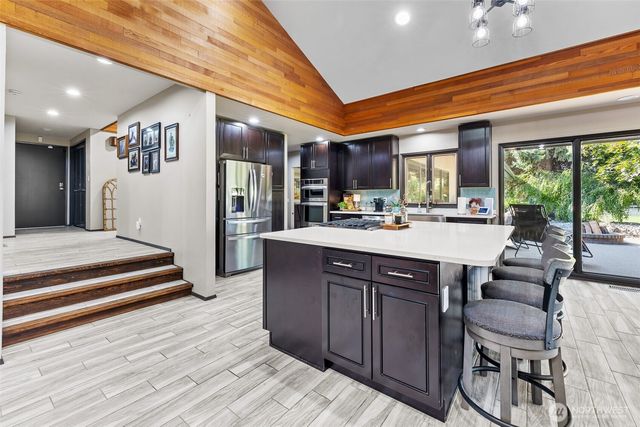 828 S Skylark Way, Othello, WA 99344