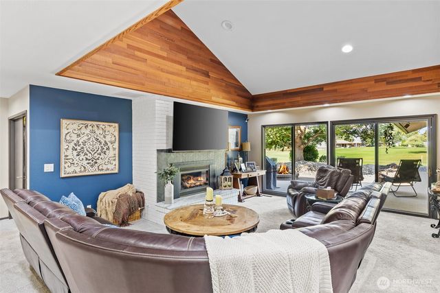 828 S Skylark Way, Othello, WA 99344