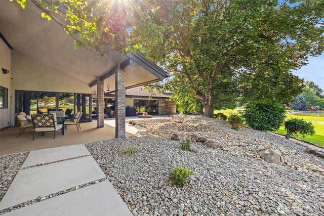 828 S Skylark Way, Othello, WA 99344