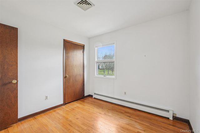 14 Old Minisink Trail, Goshen, NY 10924