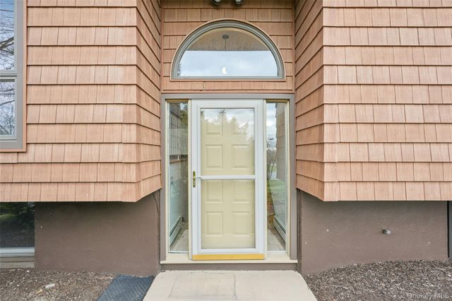 14 Old Minisink Trail, Goshen, NY 10924