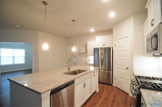 104 Grove Hill Circle, New Market, AL 35751