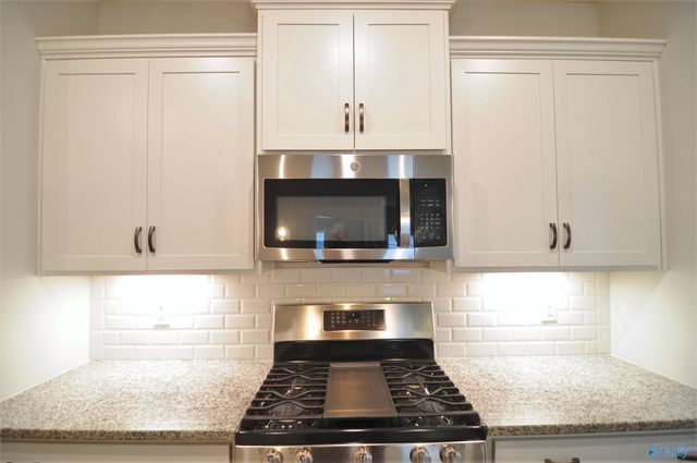 104 Grove Hill Circle, New Market, AL 35751