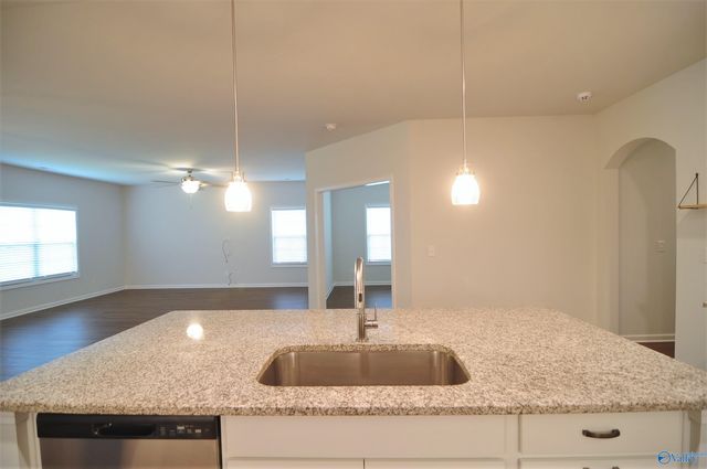 104 Grove Hill Circle, New Market, AL 35751