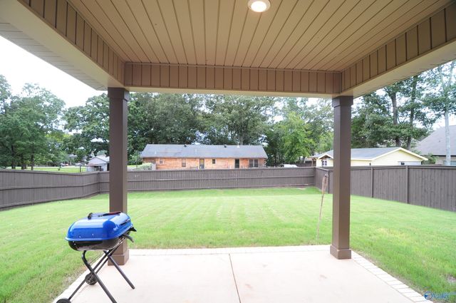 104 Grove Hill Circle, New Market, AL 35751