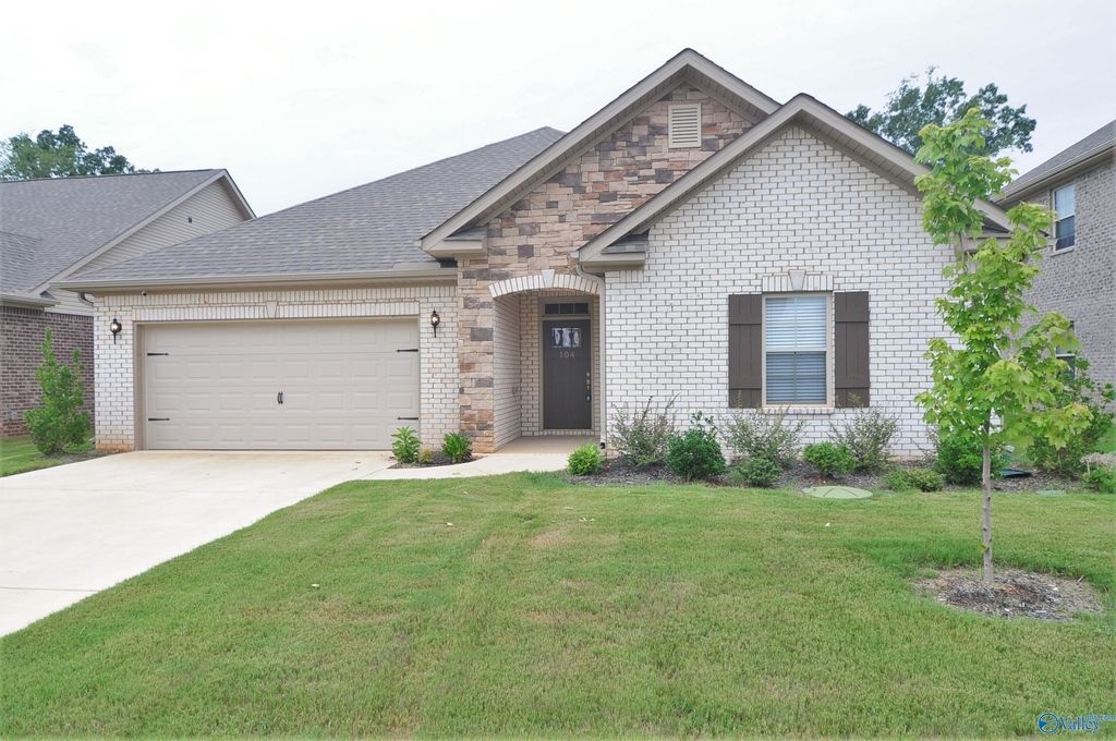 104 Grove Hill Circle, New Market, AL 35751
