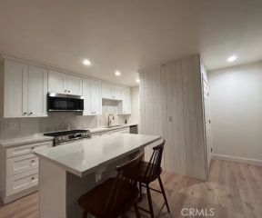 211 W Channel Islands, Port Hueneme, CA 93041