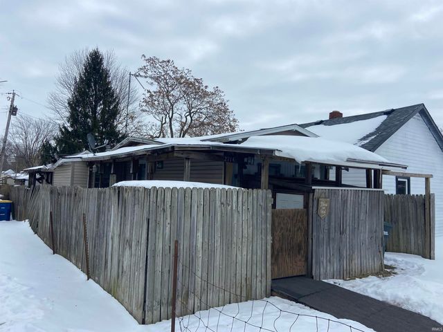 2714 S Liberty Street, Muncie, IN 47302