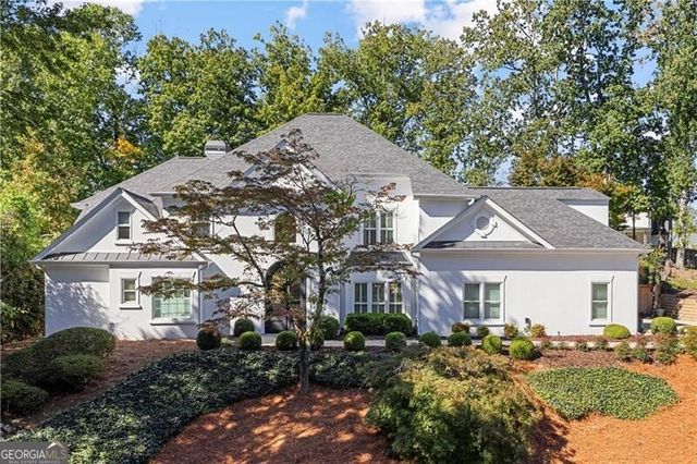 5800 De Claire Court, Atlanta, GA 30328