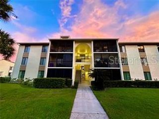 1423 PINE GLEN LANE LANE D2, Tarpon Springs, FL 34688