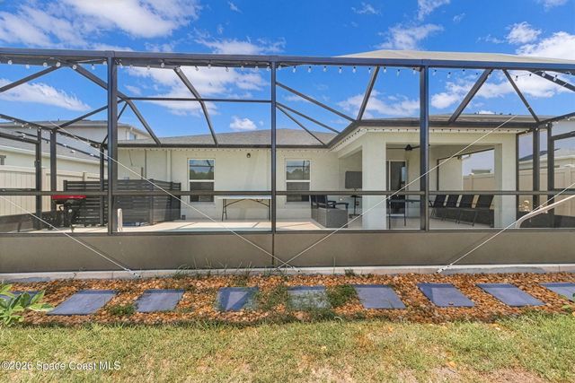 1975 Diablo Circle SW, Palm Bay, FL 32908