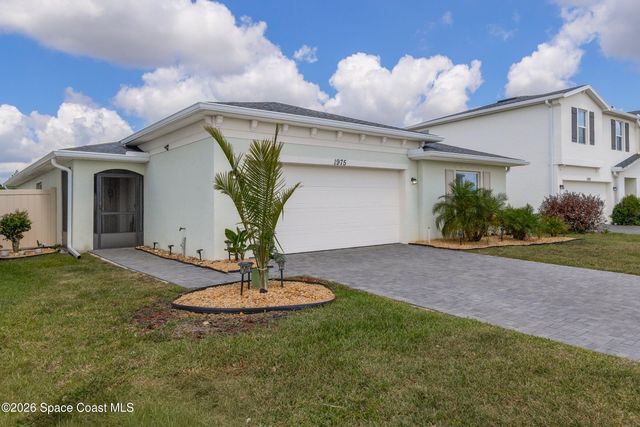 1975 Diablo Circle SW, Palm Bay, FL 32908