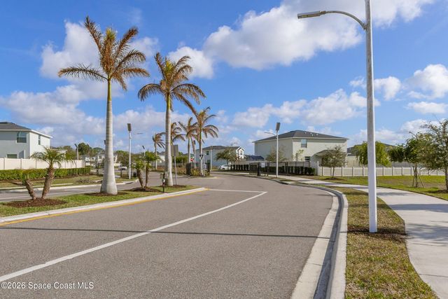 1975 Diablo Circle SW, Palm Bay, FL 32908