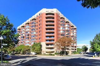 2400 Clarendon Blvd Apt 406, Arlington, VA 22201