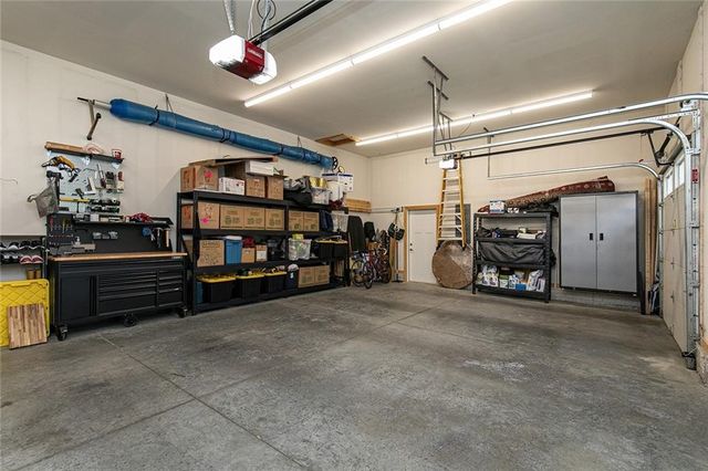 335 31st Street, Des Moines, IA 50312