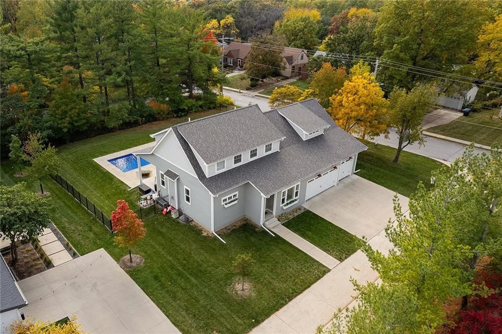 335 31st Street, Des Moines, IA 50312