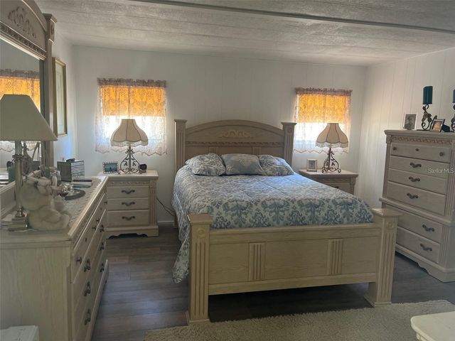 33 BOBCAT TRAIL, Wildwood, FL 34785