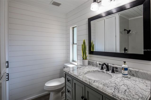 33 BOBCAT TRAIL, Wildwood, FL 34785
