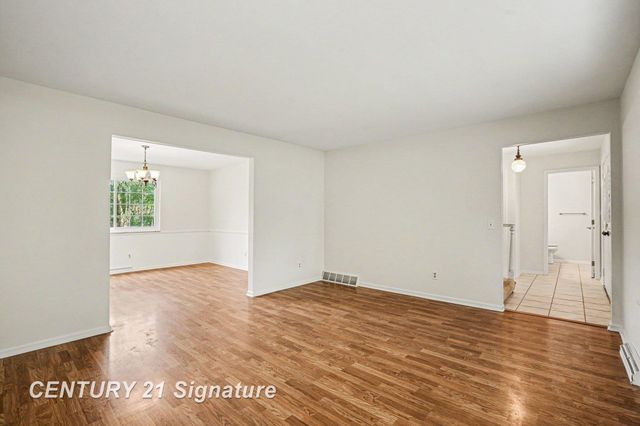 4554 Dogwood Lane, Saginaw, MI 48603