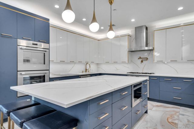 48 Garden Terrace, Spring Valley, NY 10977