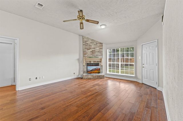 12470 Chalmette Street, Houston, TX 77015