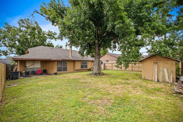 12470 Chalmette Street, Houston, TX 77015