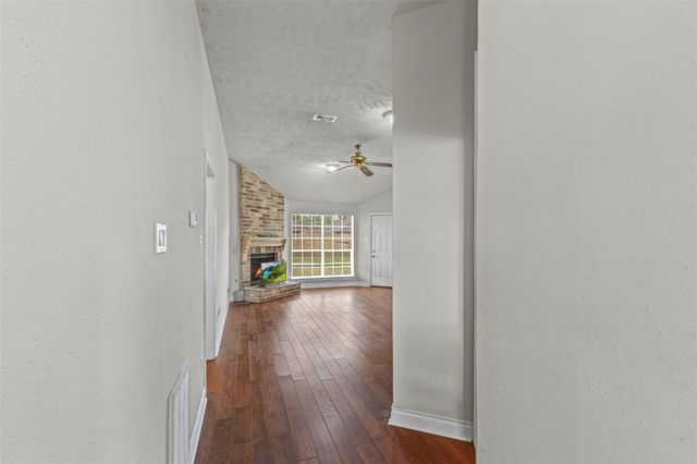 12470 Chalmette Street, Houston, TX 77015