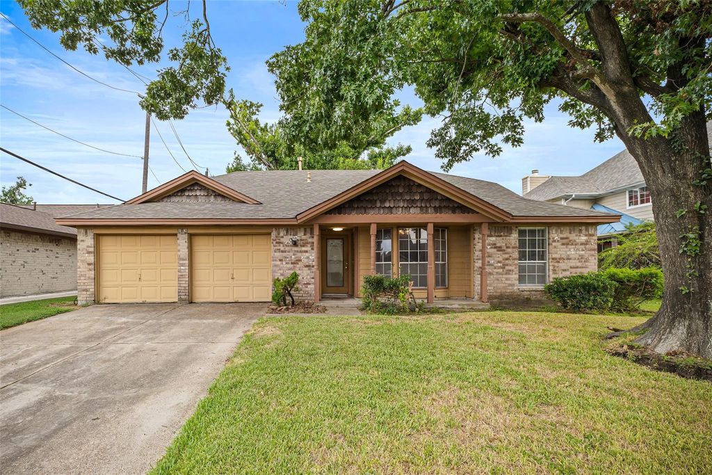 12470 Chalmette Street, Houston, TX 77015