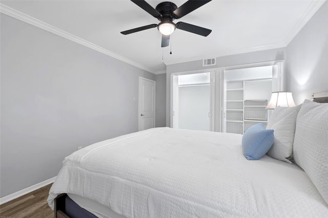 10226 Carlow Lane, La Porte, TX 77571