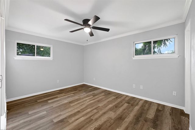 10226 Carlow Lane, La Porte, TX 77571