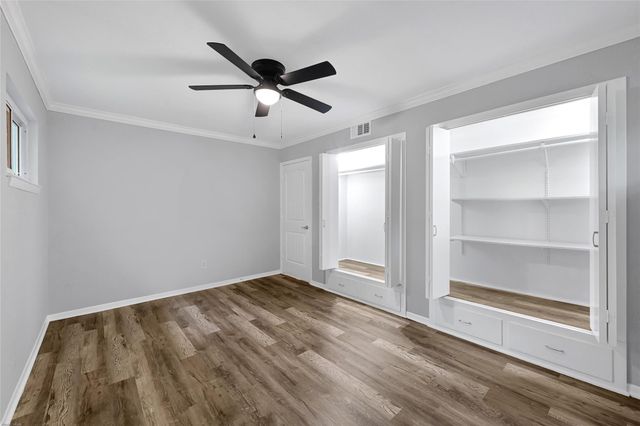 10226 Carlow Lane, La Porte, TX 77571