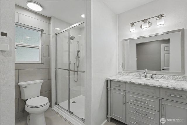 6411 W Sarazen Street SE, Olympia, WA 98513