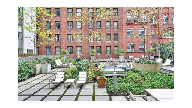 99 John St Apt 508, New York City, NY 10038