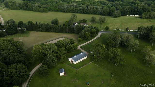 2039 Salt Point Turnpike, Salt Point, NY 12578