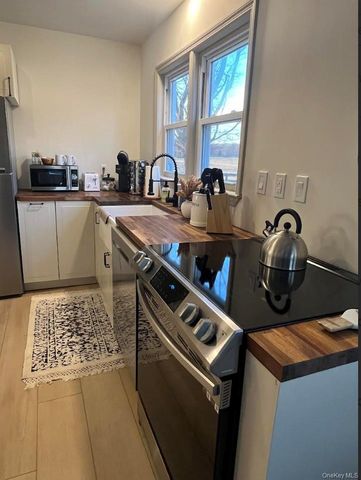 2039 Salt Point Turnpike, Salt Point, NY 12578