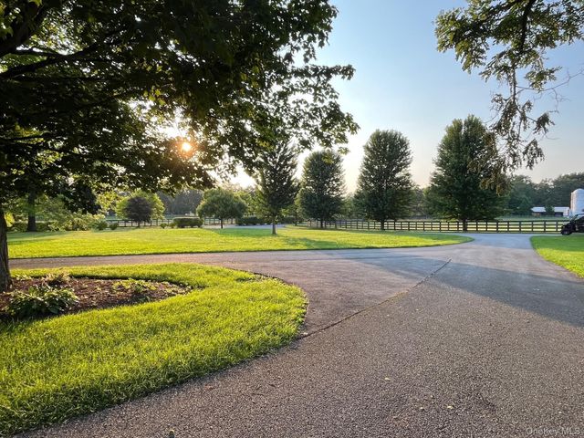 2039 Salt Point Turnpike, Salt Point, NY 12578