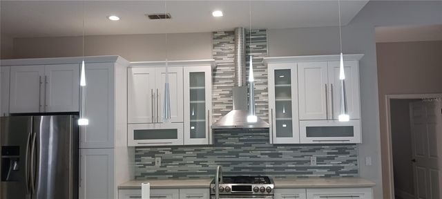 28609 FALLING LEAVES, Wesley Chapel, FL 33543