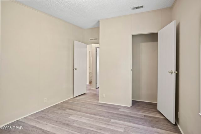 7868 Suellen Street, Sneads, FL 32460