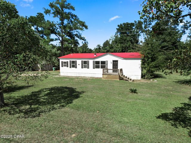 7868 Suellen Street, Sneads, FL 32460