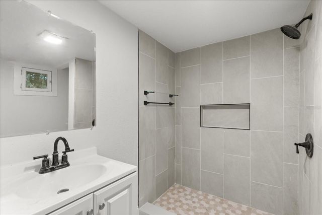 14317 10TH STREET, Dade City, FL 33523