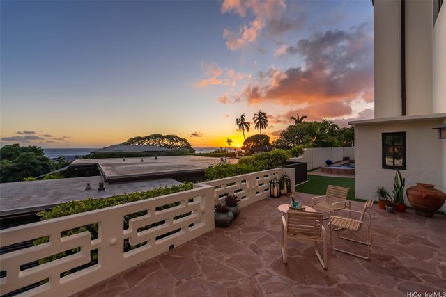 2999 Makalei Place, Honolulu, HI 96815