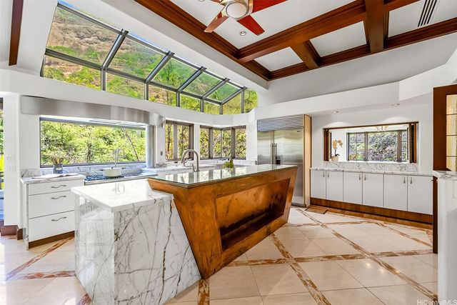 2999 Makalei Place, Honolulu, HI 96815