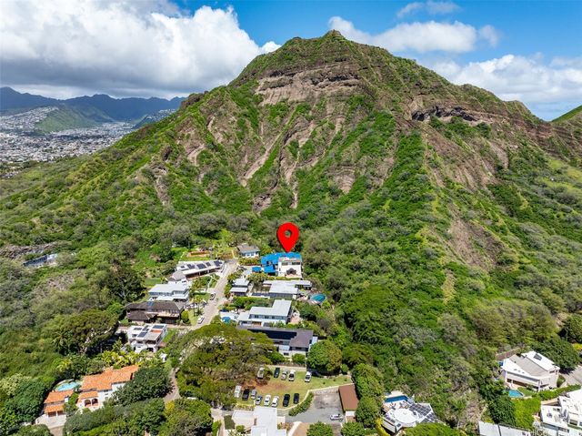 2999 Makalei Place, Honolulu, HI 96815